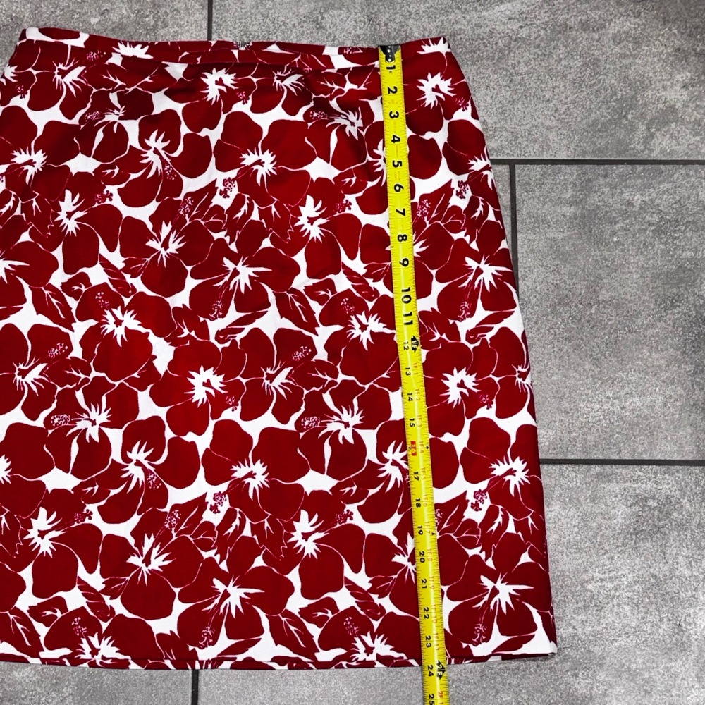 Talbots Women's Size 14W Red White Hibiscus Floral A-Line Skirt Knee Length - Picture 2 of 10